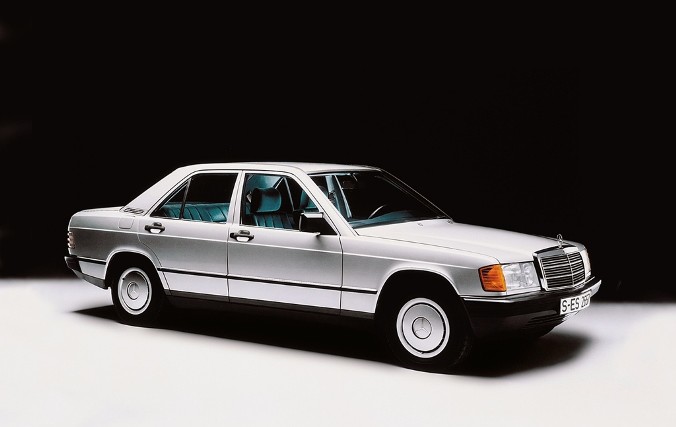 mercedes_w201_190e_bud3_01