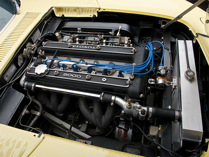 miss_japana_toyota_2000gt_bud3_8