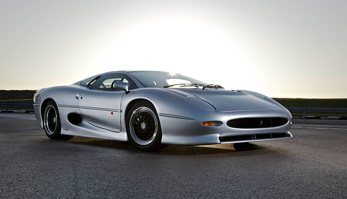 srebrni_huligan_jaguar_xj220_naslovna_5