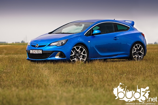 opel_astra_opc_bud3_naslovna_1