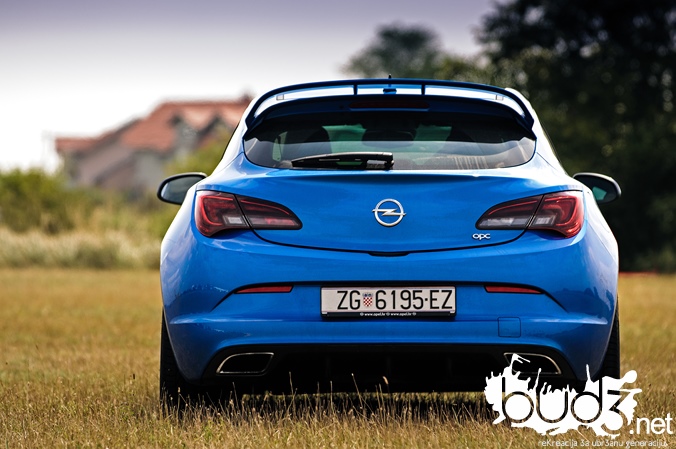 opel_astra_opc_bud3_naslovna_7