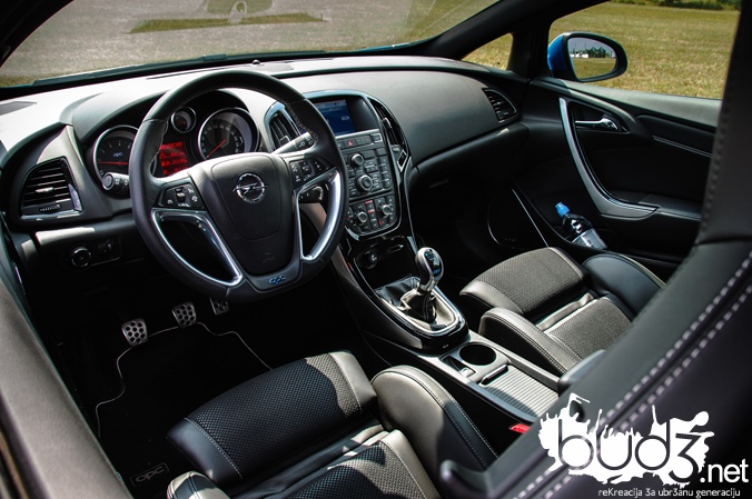 opel_astra_opc_bud3_naslovna_8