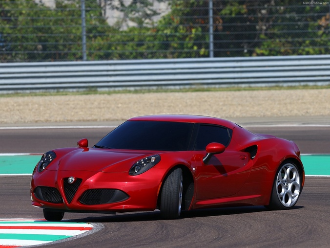 alfa_romeo_4c_bud3_naslovna_6