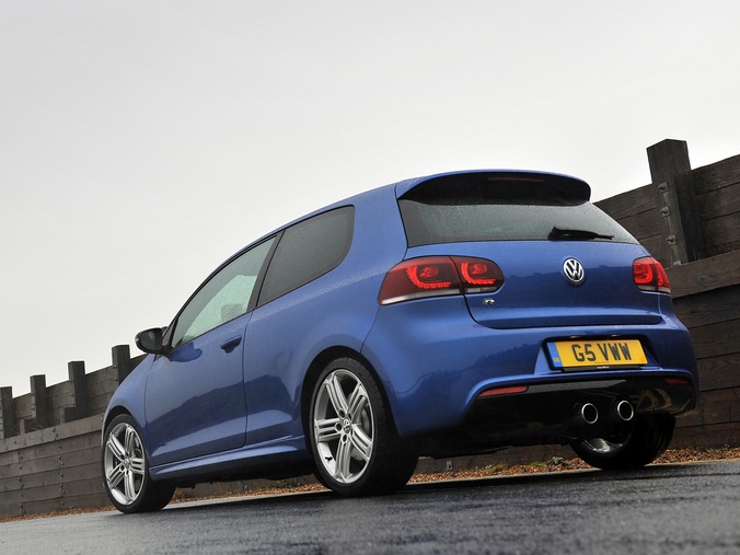 vw_golf_r_naslovna_bud3_13