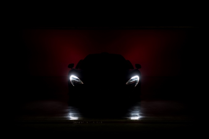 mclaren_p1_bud3_naslovna_0