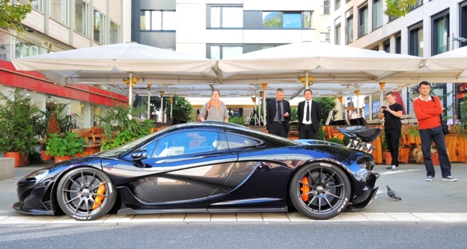 mclaren_p1_bud3_naslovna_8