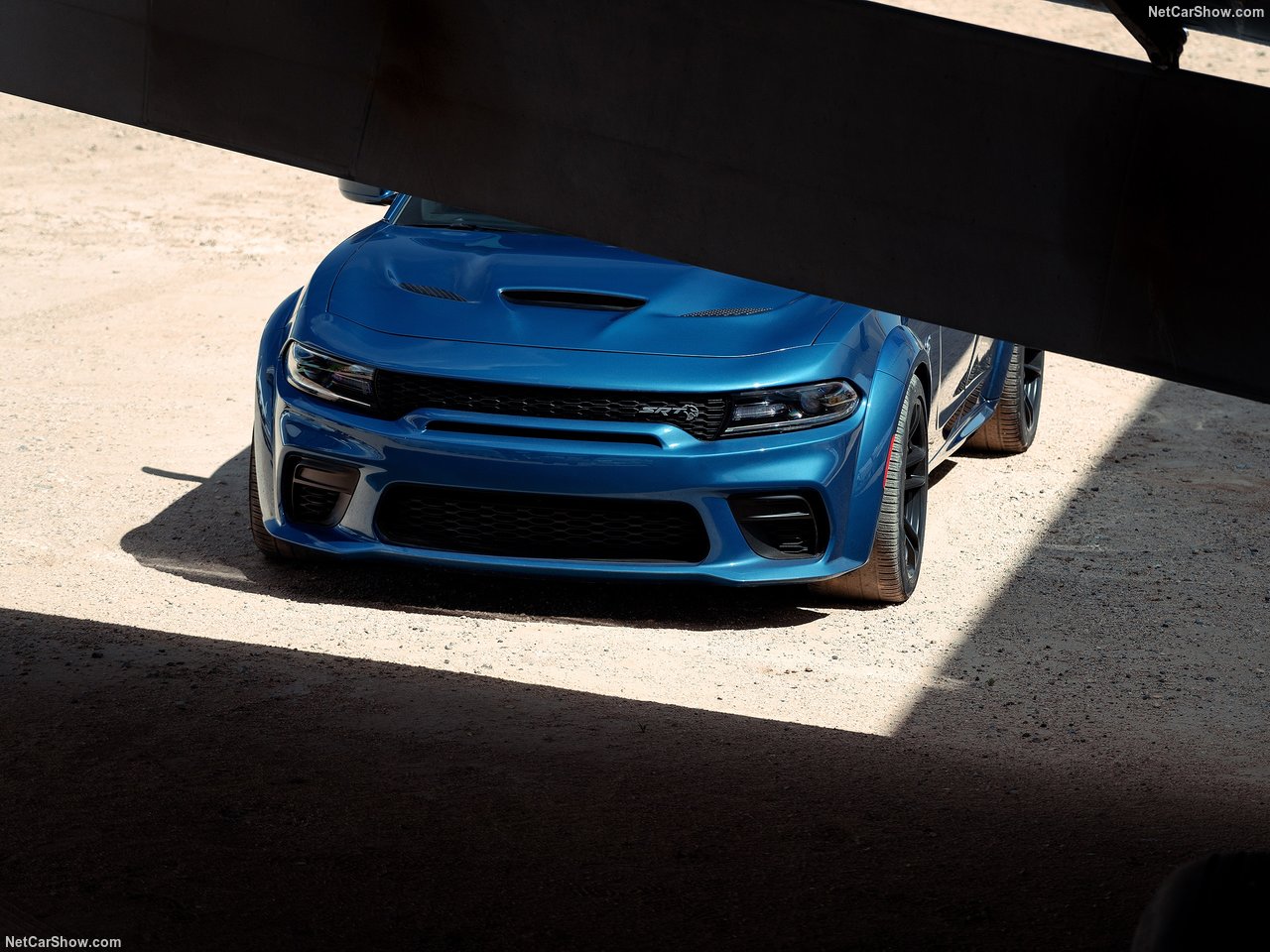 Paklena maca - Dodge Charger Hellcat Widebody